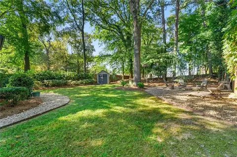 3232 Clairwood Ter, Chamblee, GA 30341 photo 17