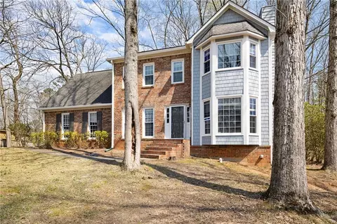 1357 Willowbrook Dr SW, Marietta, GA 30064