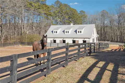 4595 Poole Rd, Cumming, GA 30040