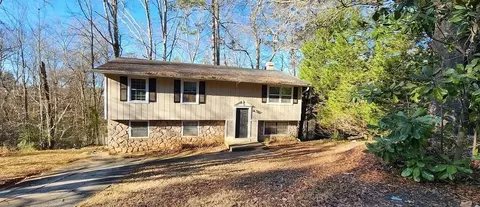 3277 Goldenchain Dr, Lithonia, GA 30038
