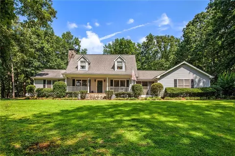 5915 Hendrix Rd, Cumming, GA 30040