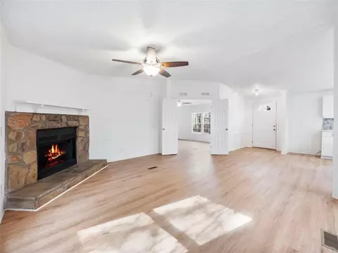 132 Loggins Ln, Commerce, GA 30529 photo 5