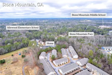View/Area - 4402 Newfangle Rd, Stone Mountain, GA 30083 photo 2 of 3