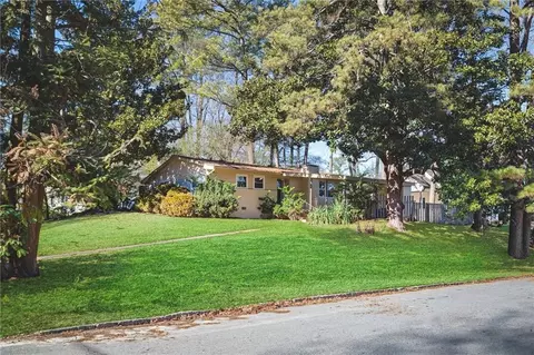 2201 Drew Valley Rd NE, Atlanta, GA 30319
