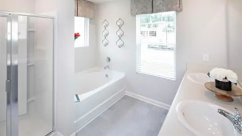 Bath - 643 Ralph Still Rd, Dacula, GA 30019 photo 2 of 4