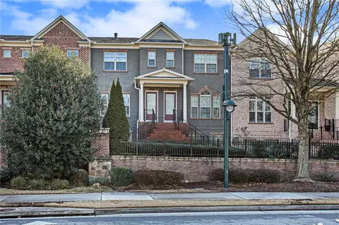 419 Alderwood St #419, Sandy Springs, GA 30328