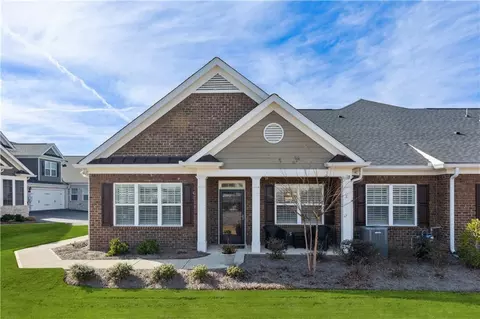 3655 Ridgehurst Ln, Buford, GA 30519