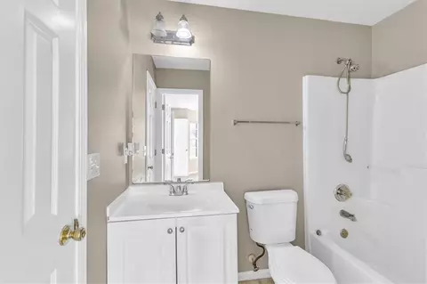 640 Burtons Cv, Hampton, GA 30228 photo 10