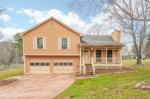 28 Sumer Ln S, Douglasville, GA 30134