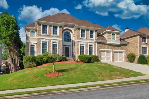 2840 Ivy Brook Ln, Buford, GA 30519