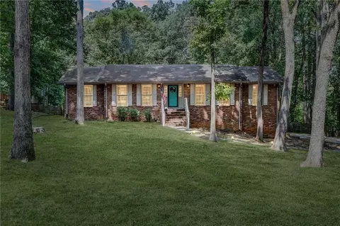 315 Devilla Trce, Fayetteville, GA 30214