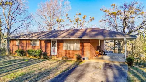 175 Green Dr, Canton, GA 30114