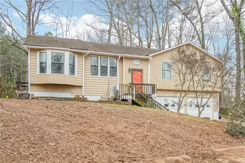 5008 Maxanne Dr NW, Kennesaw, GA 30144