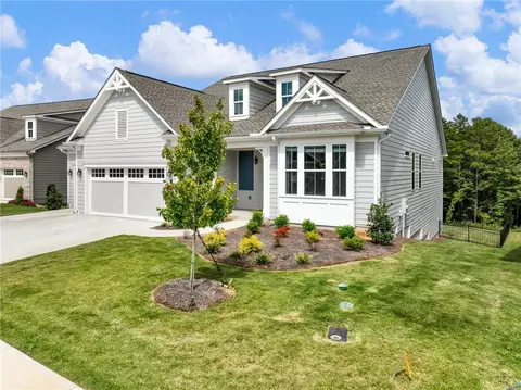 355 Ontario Ln, Hoschton, GA 30548