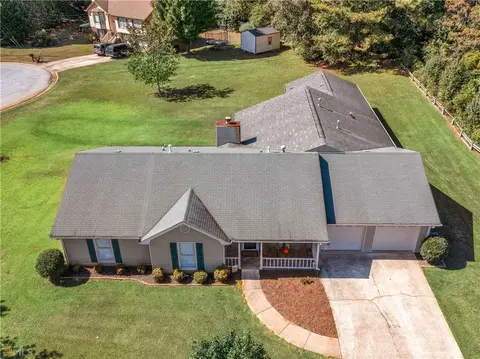 30 Springfield Dr, Covington, GA 30016 photo 2