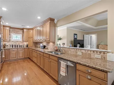 30 Springfield Dr, Covington, GA 30016 photo 8