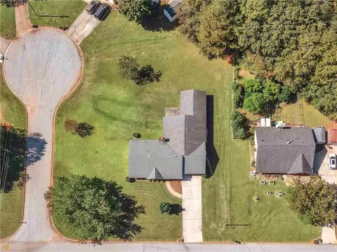 30 Springfield Dr, Covington, GA 30016 photo 4