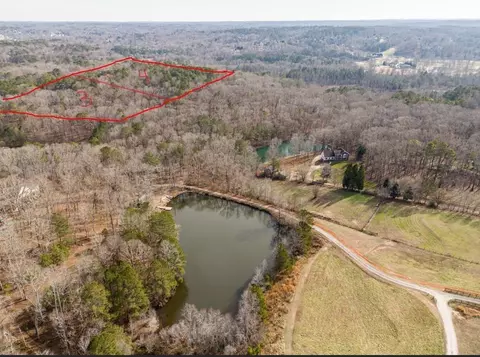 228 Nacoochee Dr # B, Woodstock, GA 30188