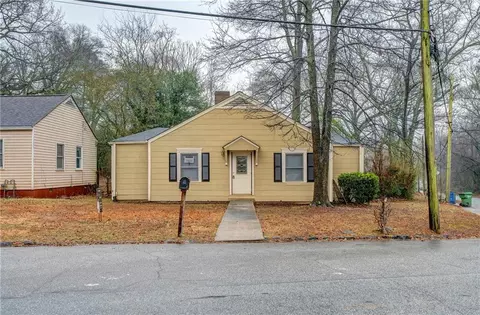 1700 Lanier Dr SW, Atlanta, GA 30310