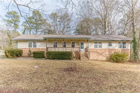 2668 Hickory Trl, Snellville, GA 30078