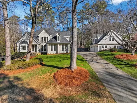 10600 Montclair Way, Johns Creek, GA 30097