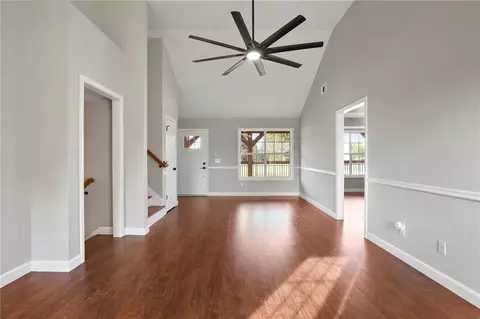 702 Kings Ct, Bethlehem, GA 30620 photo 13