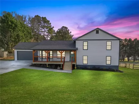 702 Kings Ct, Bethlehem, GA 30620 photo 2