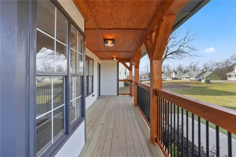 702 Kings Ct, Bethlehem, GA 30620 photo 8