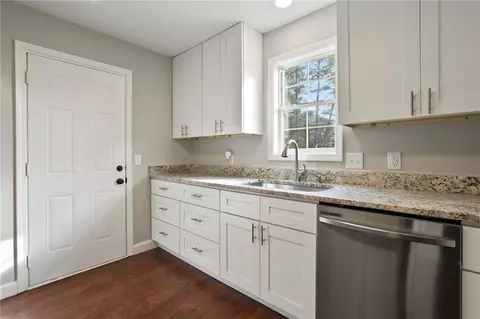 702 Kings Ct, Bethlehem, GA 30620 photo 15