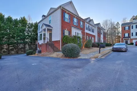 344 Eagle Tiff Dr, Sugar Hill, GA 30518