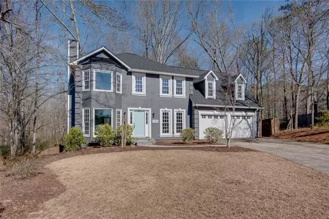 1300 Bustling Ln SW, Marietta, GA 30064