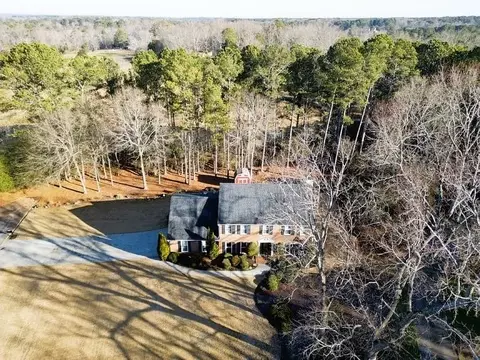 3491 Harvest Moon Trce SW, Lilburn, GA 30047