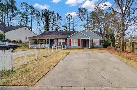 735 Farmdale Way NE, Woodstock, GA 30188