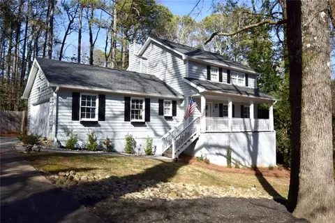 315 Royal Oaks Ter, Stone Mountain, GA 30087