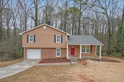 1037 Redan Trl, Stone Mountain, GA 30088