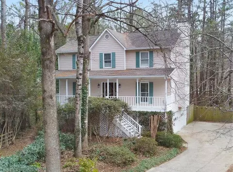 2058 Kinridge Trl, Marietta, GA 30062
