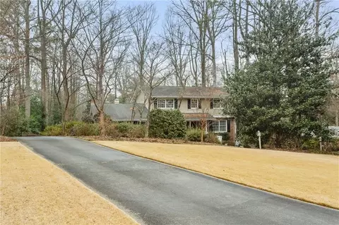 3630 Castaway Ct, Chamblee, GA 30341 photo 3