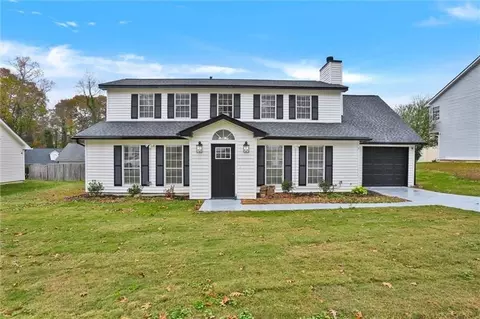 950 Redan Trce, Stone Mountain, GA 30088