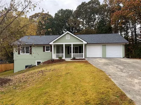 3003 Beryton Pl, Snellville, GA 30039