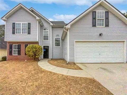 3062 Highland Park Ln, Lithonia, GA 30038