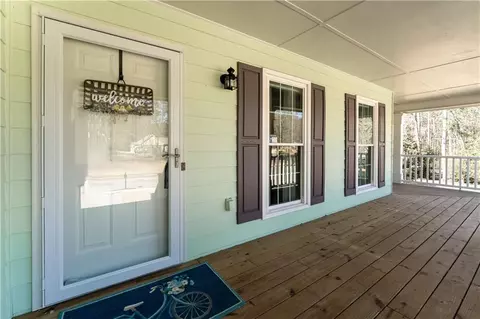 Exterior - 404 Spring Pl, Monroe, GA 30655 photo 8 of 18