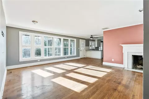 907 Mcdonough Rd, Jackson, GA 30233 photo 3