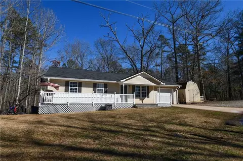 190 Maple Ridge Dr, Demorest, GA 30535 photo 2
