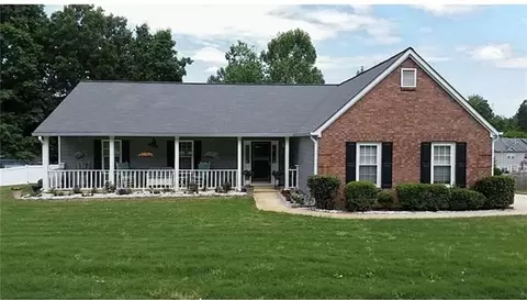115 Chesterfield Ct, Fayetteville, GA 30214