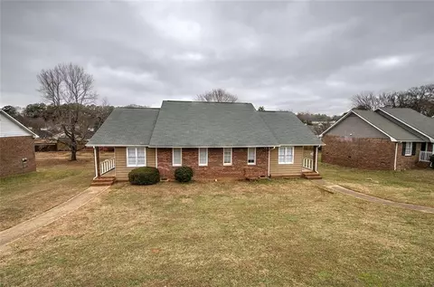 30 Penny Ln, Cartersville, GA 30120