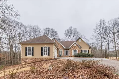 55 Muirfield Ct, Hiram, GA 30141