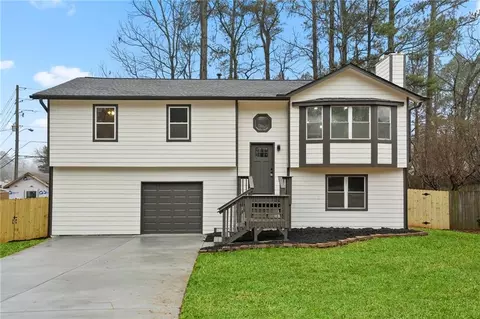 1032 Casanova Ct, Lawrenceville, GA 30044