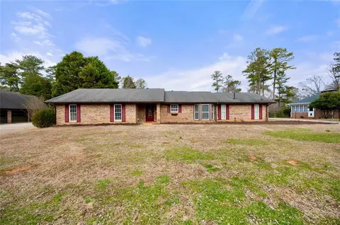 1719 Elizabeth Ct SW, Conyers, GA 30094