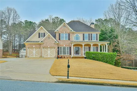529 Richmond Pl, Loganville, GA 30052