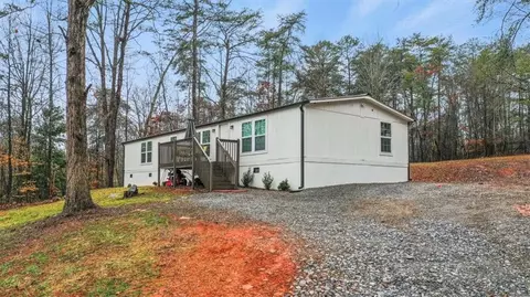 392 Galahad Rd, Dahlonega, GA 30533